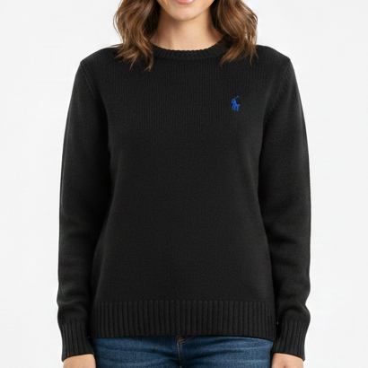 Women’s Classic Black Crew-Neck Sweater Elegant Everyday Wear