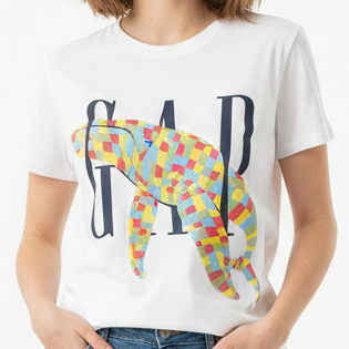 Trendy  Graphic Women’s T-Shirt  Colorful Dolphin Print Casual Tee