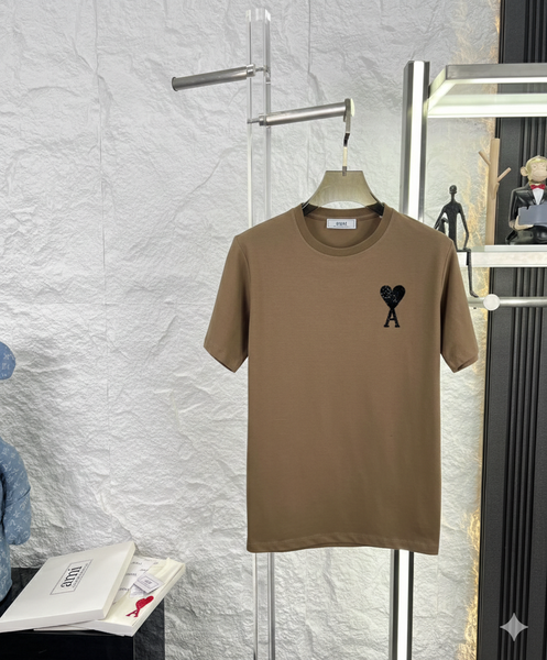 Men’s Premium Crew Neck T-Shirt With Stylish Heart Logo