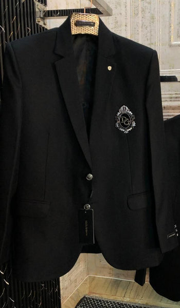 Embellished Crest Single-Breasted Blazer
