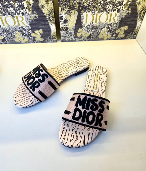 Premium Embroidered Logo Allover Motif