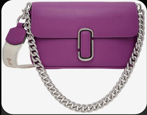 Premium Snapshot Shoulder Bag