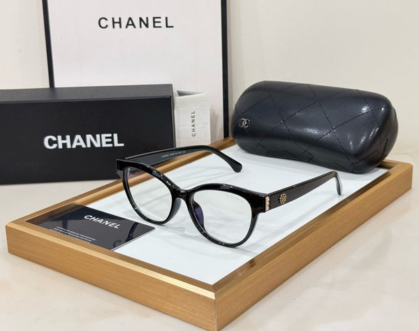 Exclusive and Imported Women Frame