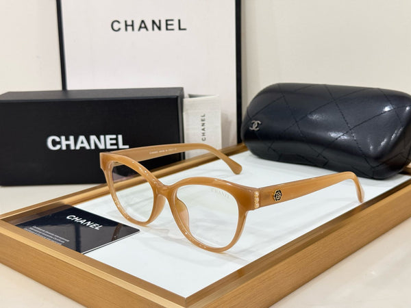 Exclusive and Imported Women Frame