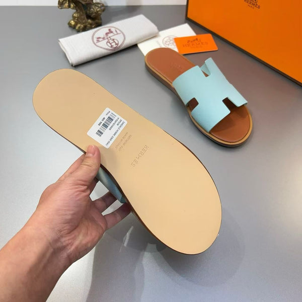 Premium Branded  H Cut Style  Leather Slipper