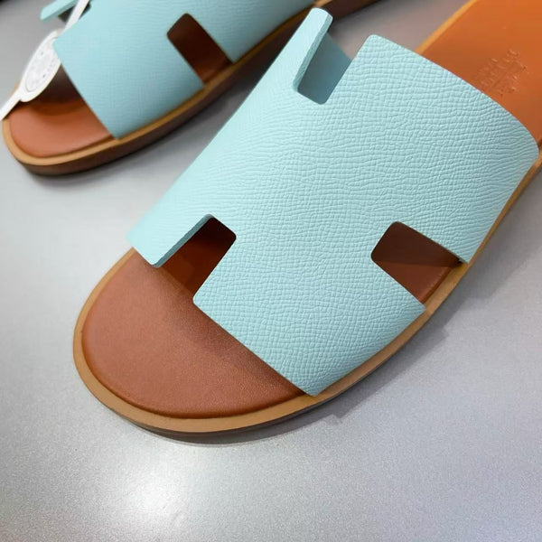 Premium Branded  H Cut Style  Leather Slipper