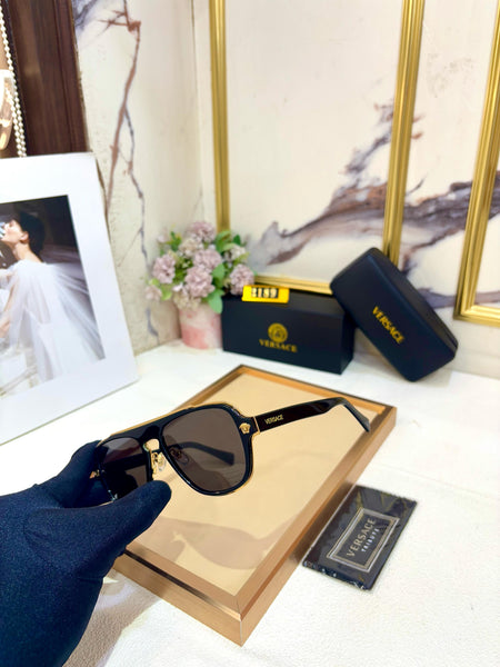 Premium Brand  Medua Retro Charm Sunglasses