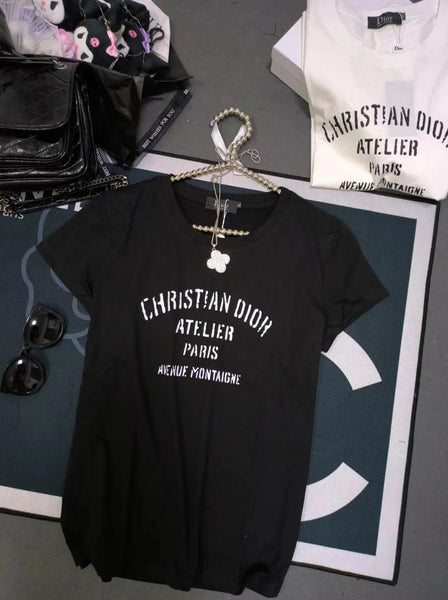 Classic Crew Neck Women Premium Tees