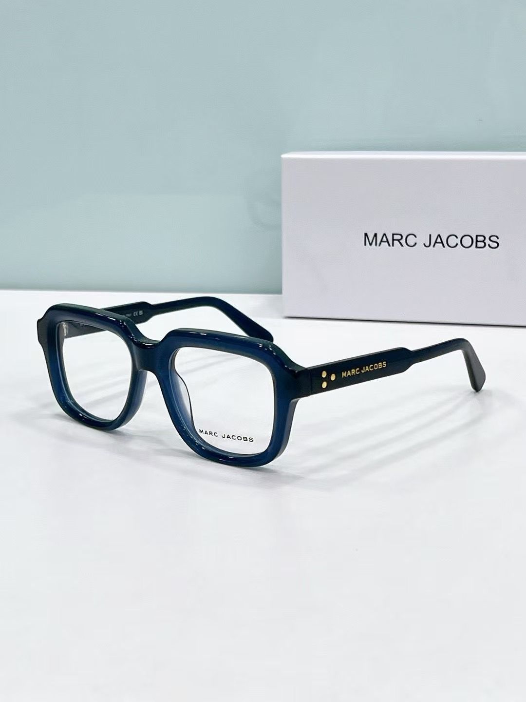 Exclusive Collection of Premium Frames for Men