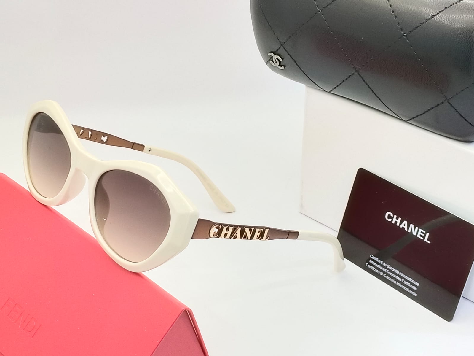 Imported  Gradient Lens Sunglasses with Gold Logo Temples
