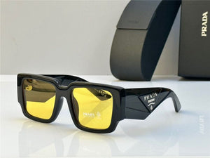 Men's Black Oversized Sunglasses Premium Designer Eyewear with Bold Frame