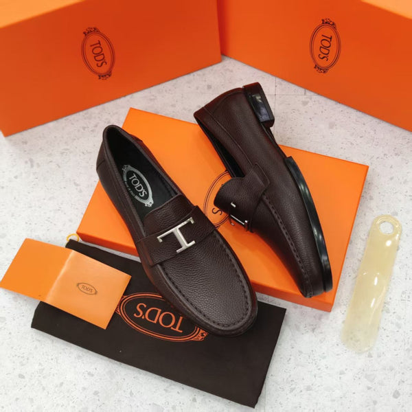 Classic Brown Leather Shoes with Signature ‘T’ Buckle for Men