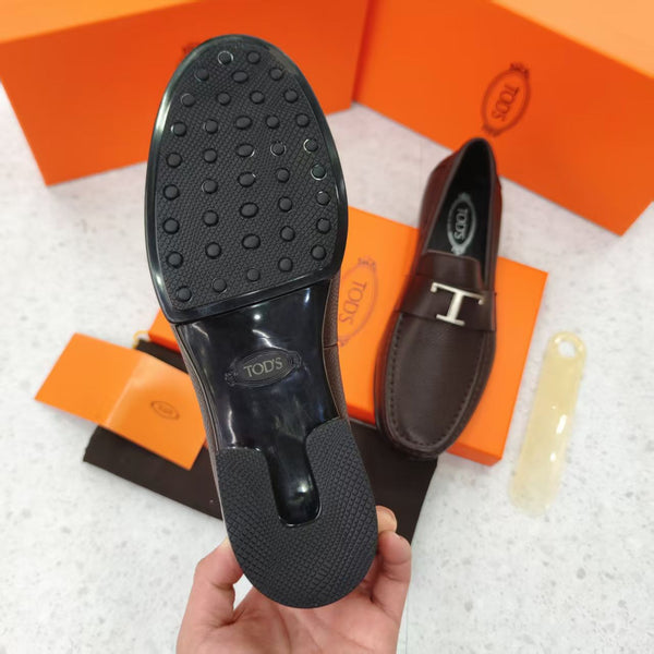 Classic Brown Leather Shoes with Signature ‘T’ Buckle for Men