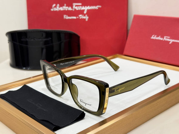 Women’s Signature Cat Eye  Shape Eyeglasses Luxury Optical Frame