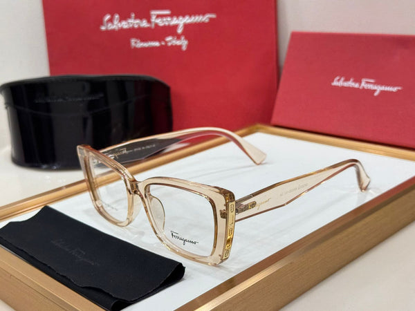 Women’s Signature Cat Eye  Shape Eyeglasses Luxury Optical Frame