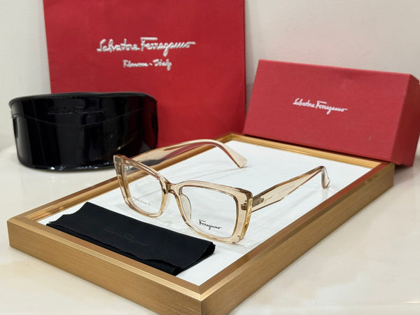 Women’s Signature Cat Eye  Shape Eyeglasses Luxury Optical Frame