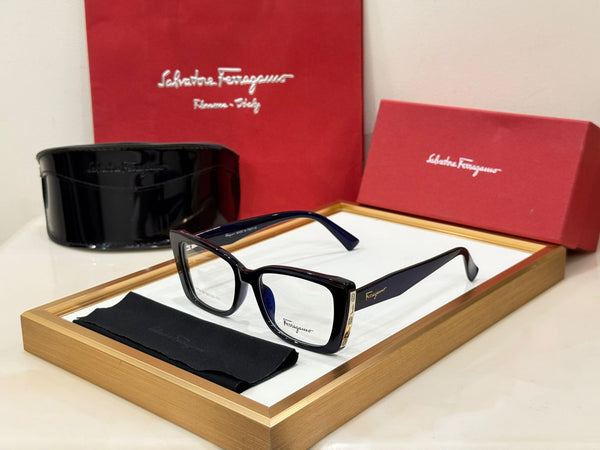 Women’s Signature Cat Eye  Shape Eyeglasses Luxury Optical Frame