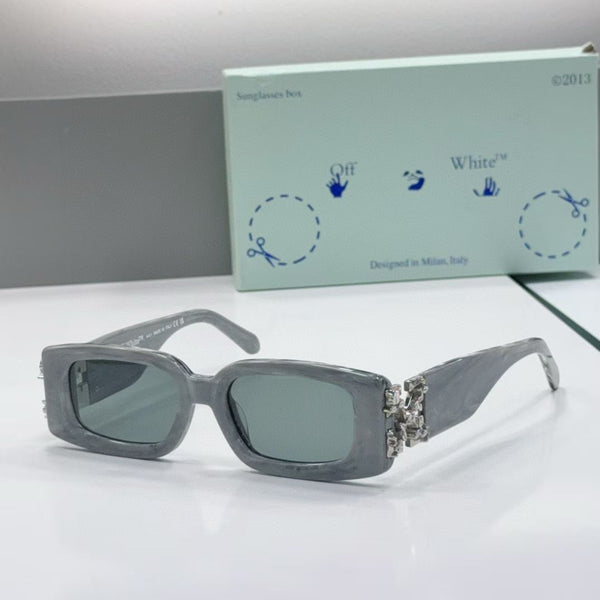 Trendy Rectangle Frame Sunglasses with Stylish Logo Detailing