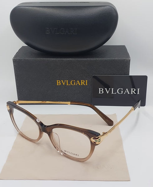 Luxury Eyeglass Frame Elegant Design with Gold Detailing