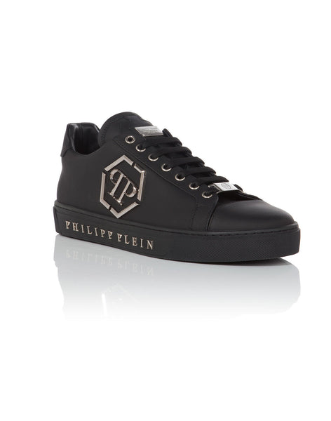 Exclusive  Branded Sneakers