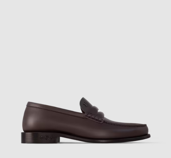 Elegant and Premium Brown Shoes