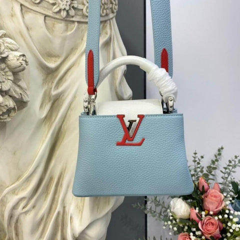 Cute Sling Bag In Calf Leather For Women