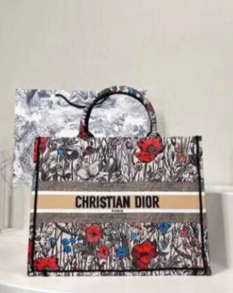 Fluorescent Jouy Reverse Embroidery Hand Bag