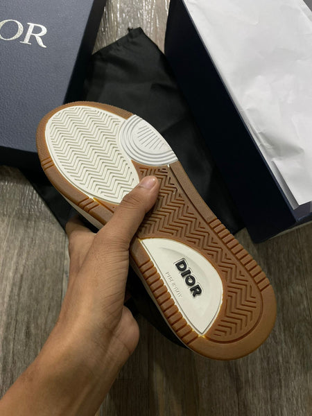 Casual Lace Up Sneaker For Men