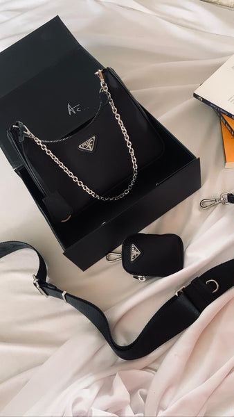 Luxurious Black Silver Chain Shoulder Bag