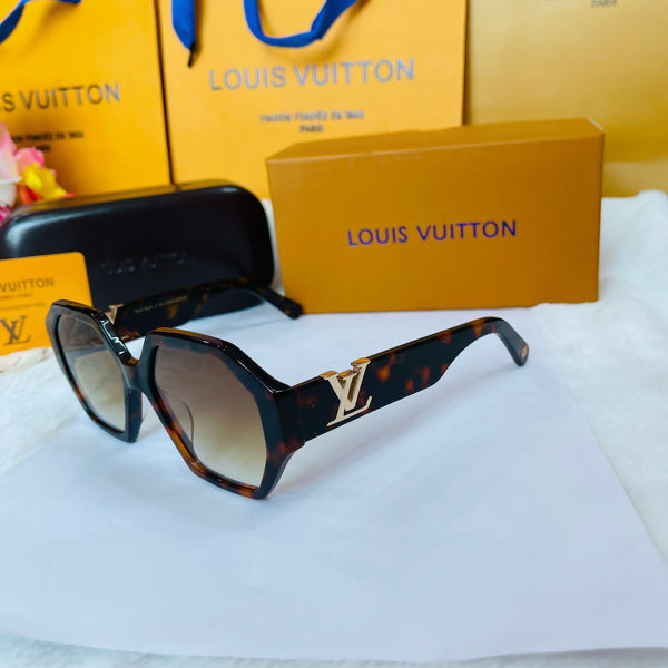 Monogram Fitted Arms Sunglasses Women