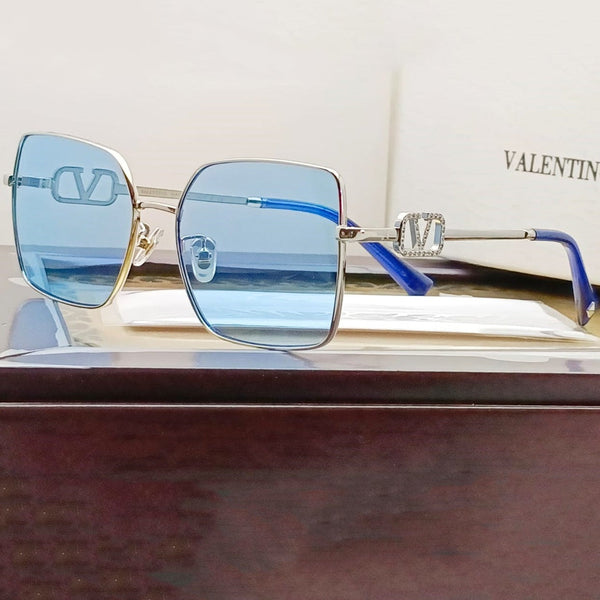 Luxury Golden Square Exquisite Metal Eyeglasses