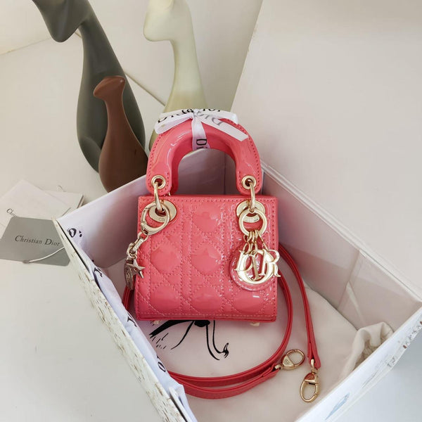 Premium Quality Leather Handbag for Quality Lovers