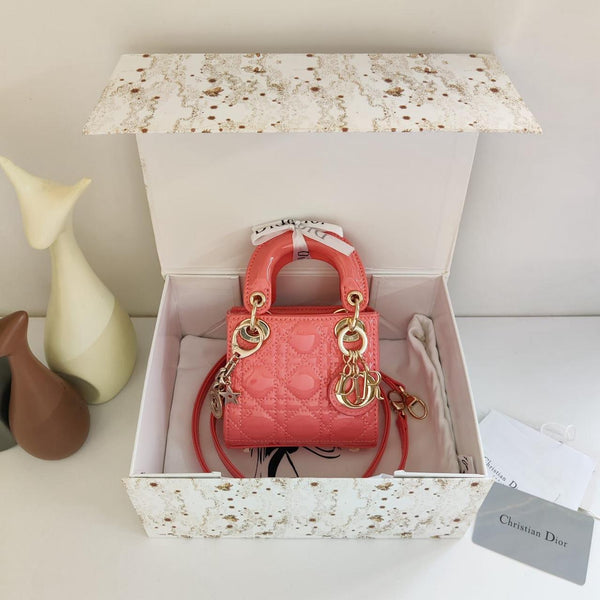 Premium Quality Leather Handbag for Quality Lovers