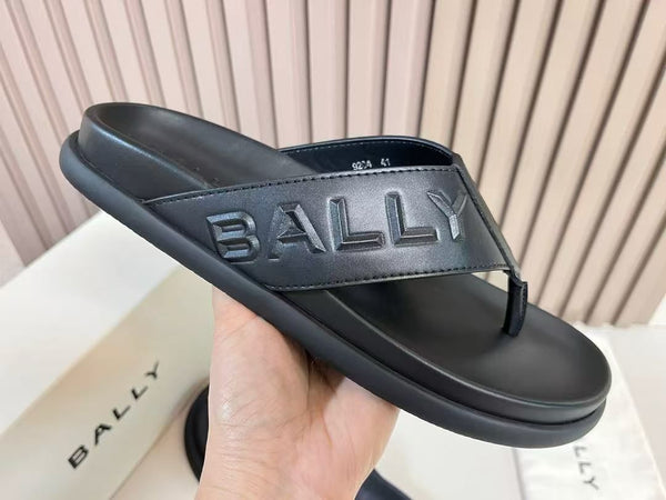 Luxury Thong Sandal For men With Embossed Logo