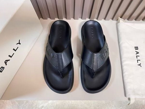 Luxury Thong Sandal For men With Embossed Logo
