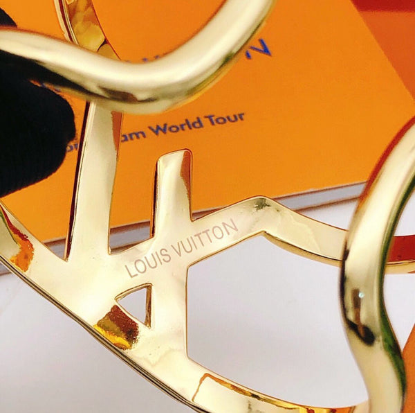 L & V Volt One Cuff, Yellow Gold And Diamonds