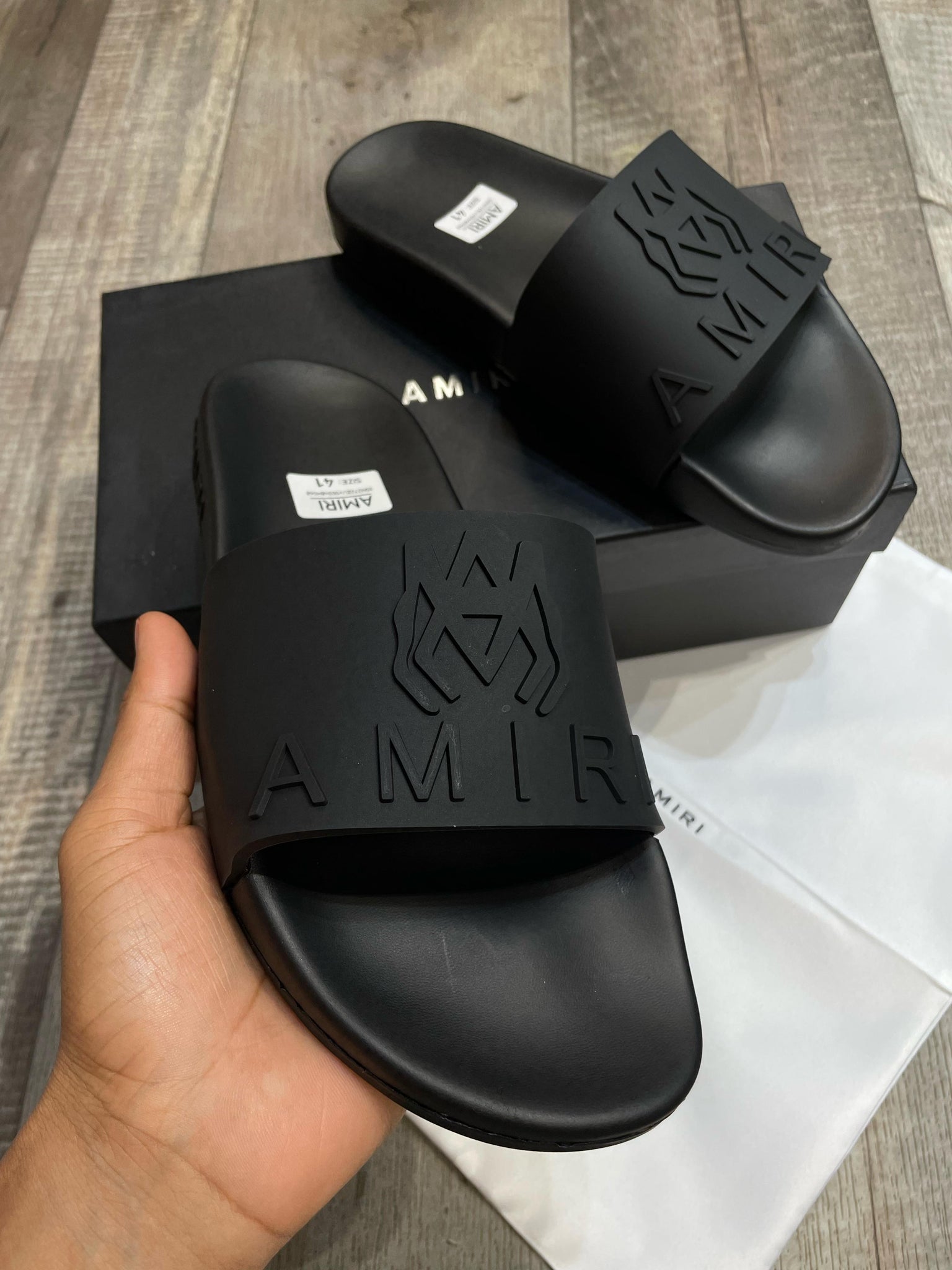 Men Black Embossed Signature Logo  Slide
