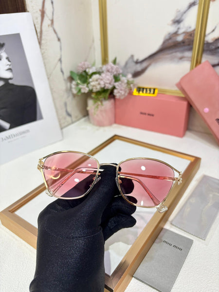 Elegant and Luxury Designer Sunglass For Women