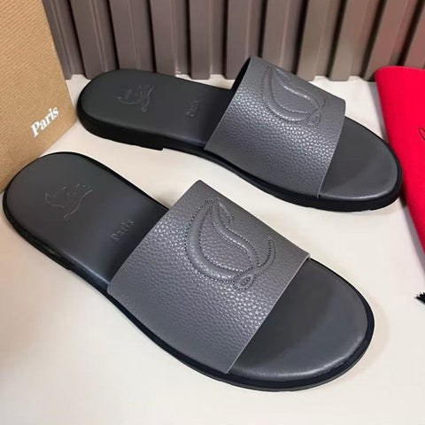 Luxury Cl Logo-Embossed Leather Slides