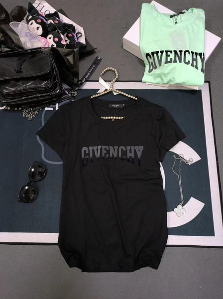 Classic Brand Logo T-Shirt – Premium Minimal Style