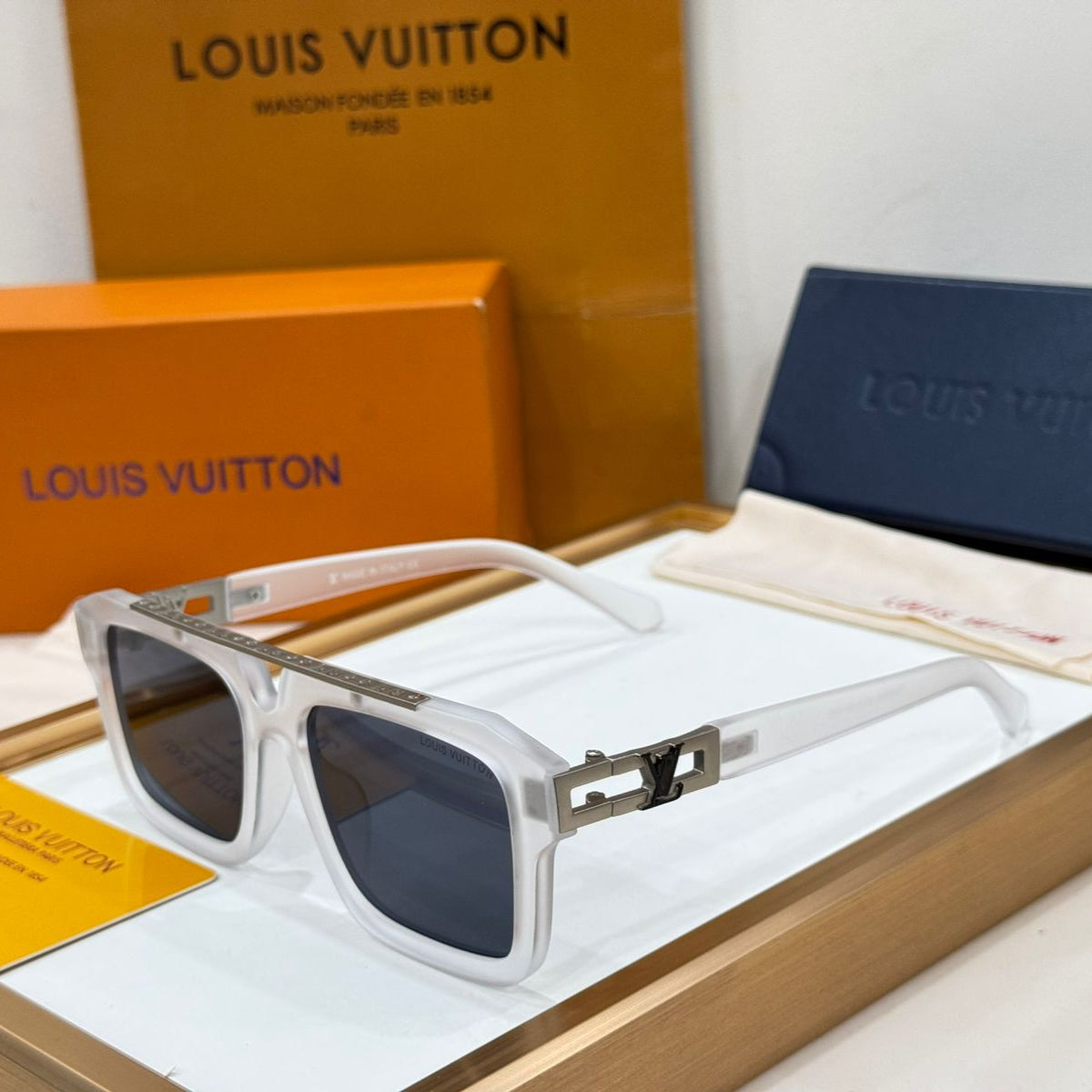 Premium & Elegant  Initial Brand Logo