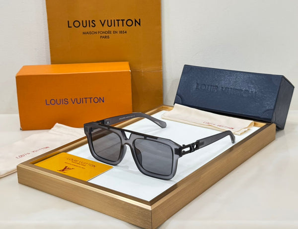 Premium & Elegant  Initial Brand Logo