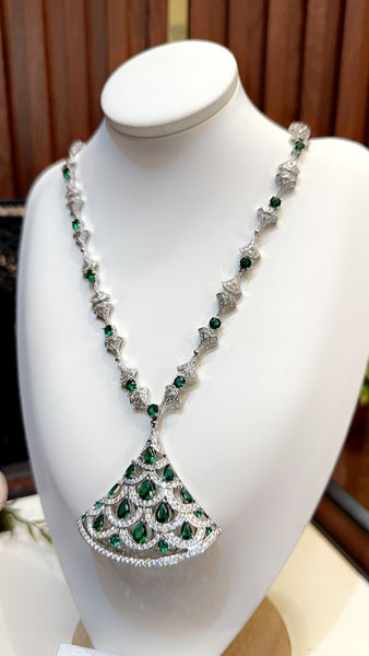 Luxury  Emeralds Necklace