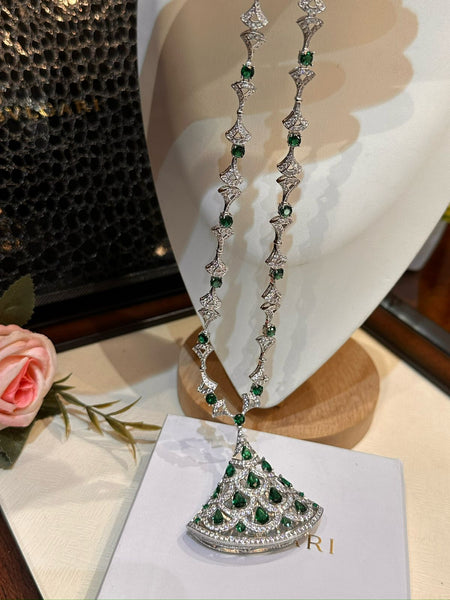 Luxury  Emeralds Necklace