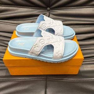 Branded Oasis Sleeper