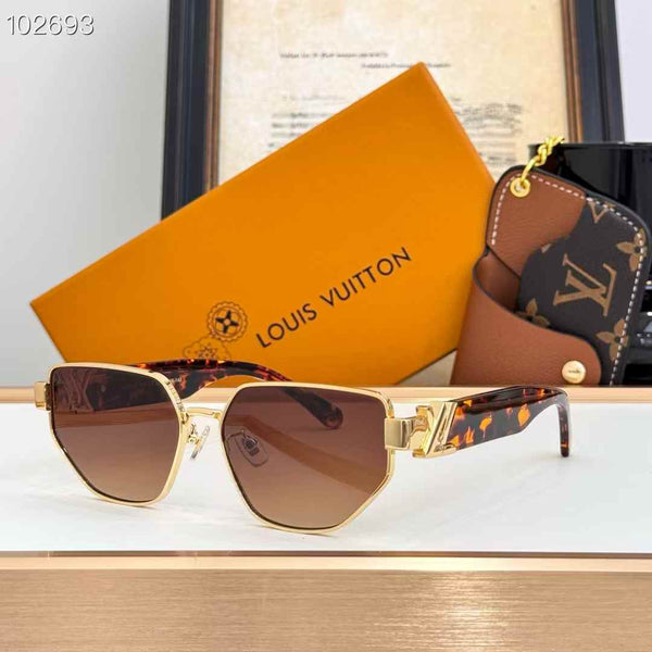 Exclusive  Bold Arm Sunglass for Women