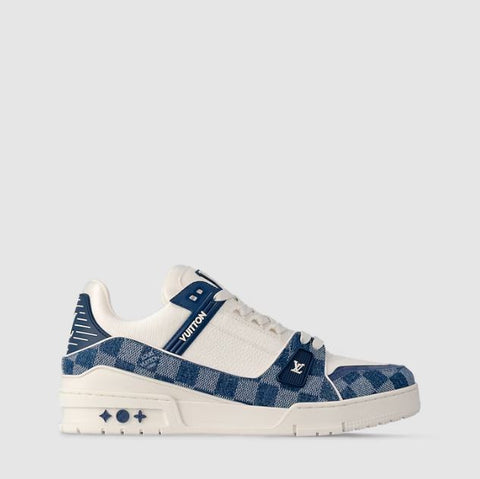 Fashion-Forward Trainer Sneaker – Imported Street Style Look