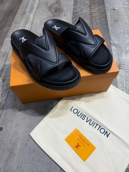 Branded  Oasis Mule