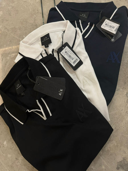 Premium Polo with Contrasting Collar Profiles