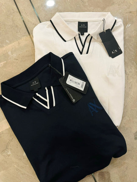 Premium Polo with Contrasting Collar Profiles